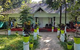 Marari Nadiya